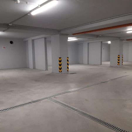 Plaza35 Aparthotel Sibiu Luaran gambar