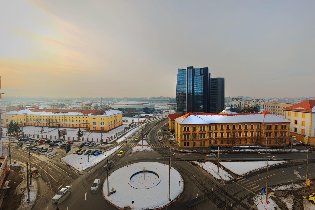Plaza35 Aparthotel Sibiu Luaran gambar