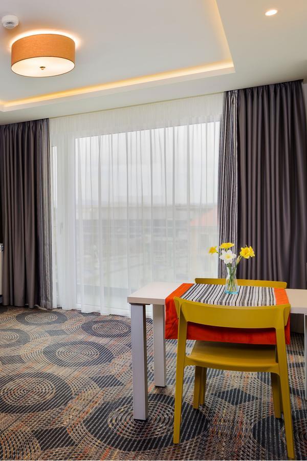 Plaza35 Aparthotel Sibiu Luaran gambar