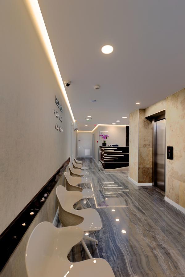 Plaza35 Aparthotel Sibiu Luaran gambar