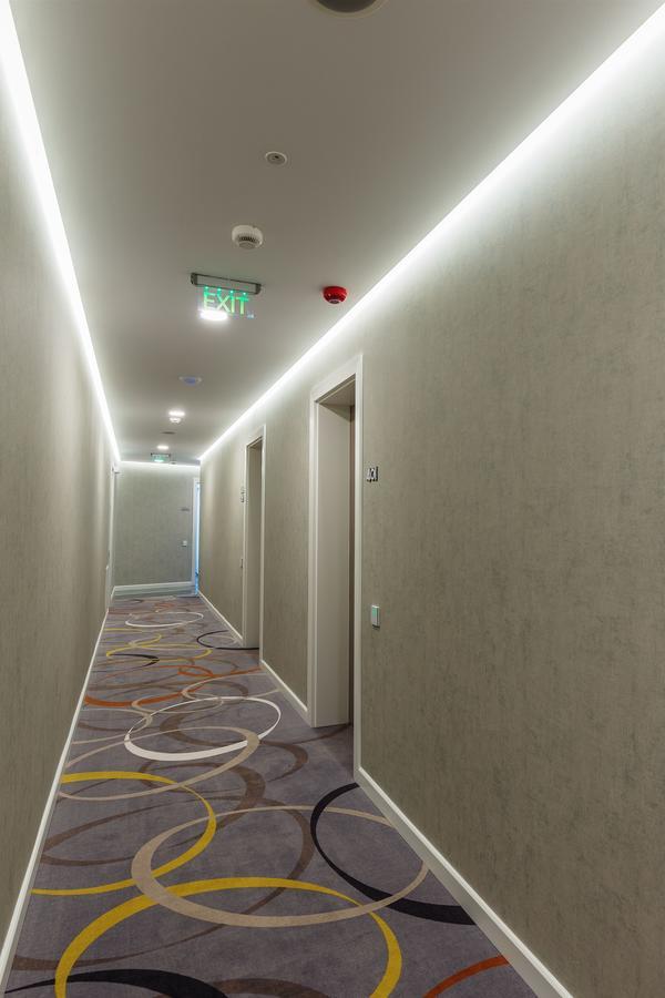 Plaza35 Aparthotel Sibiu Luaran gambar
