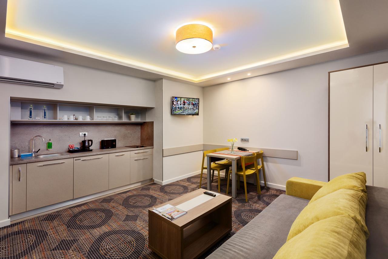 Plaza35 Aparthotel Sibiu Luaran gambar