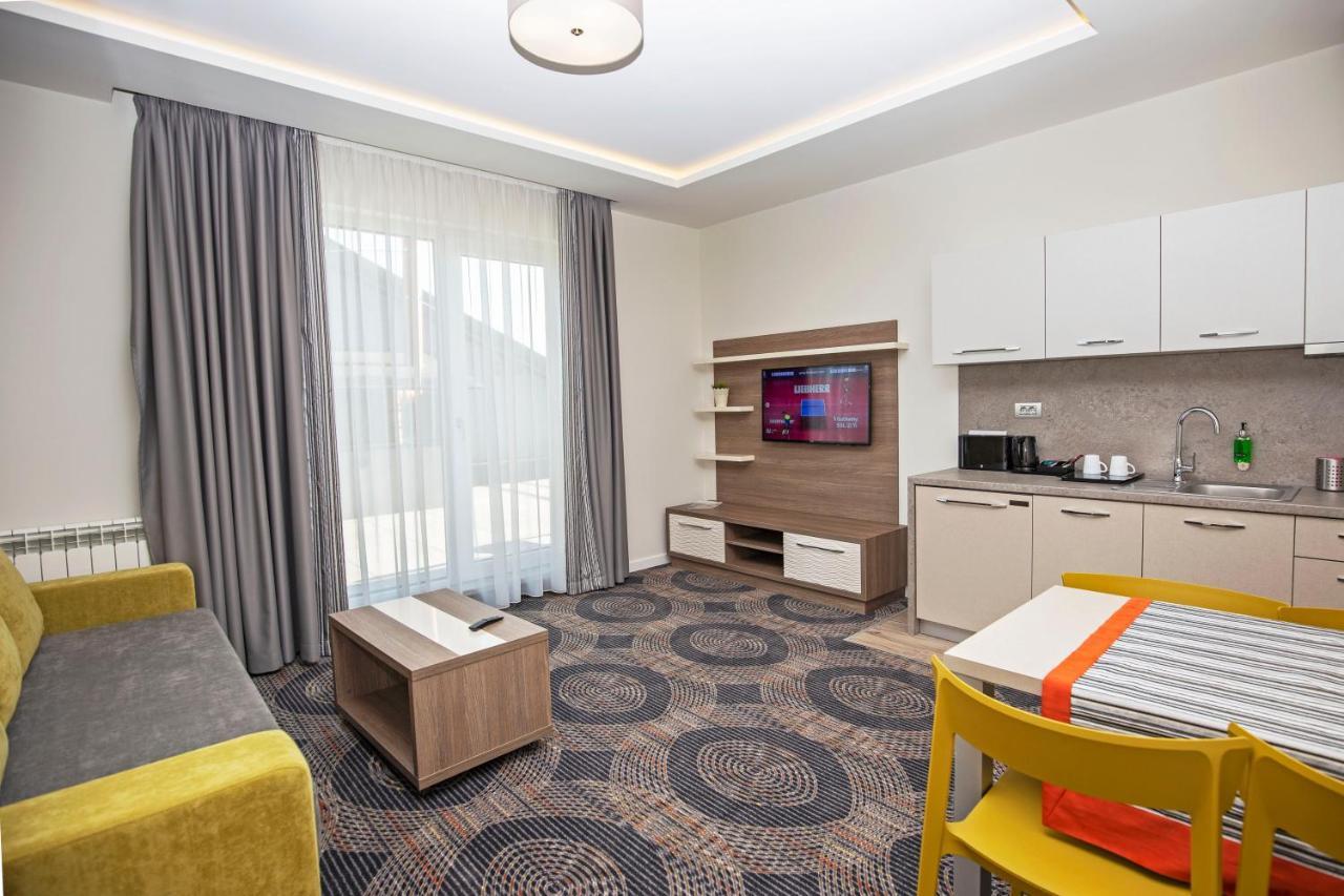 Plaza35 Aparthotel Sibiu Luaran gambar